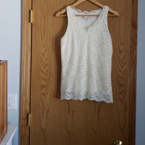 Beautiful lace sleeveless blouse.